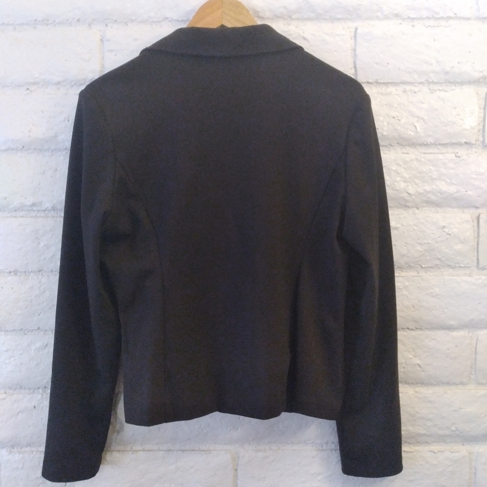CLEARANCE Soho  Classic Black Stretchy 2 button Blazer / Jacket - Picture 4 of 6